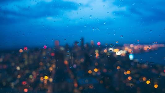 剪板機如何進行分類以及在操作時需要注意哪些事項?